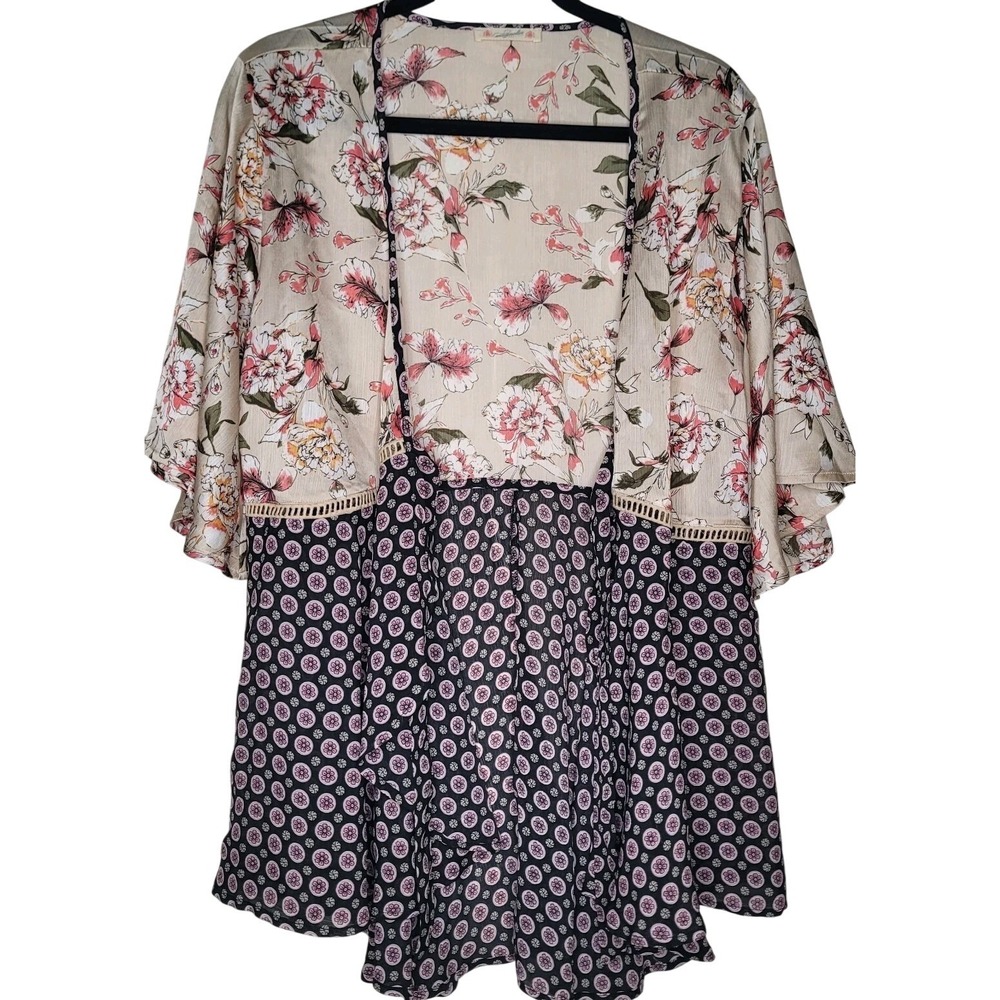 Magnolia Boutique M Floral Crochet Chiffon Kimono Jacket Short Sleeve